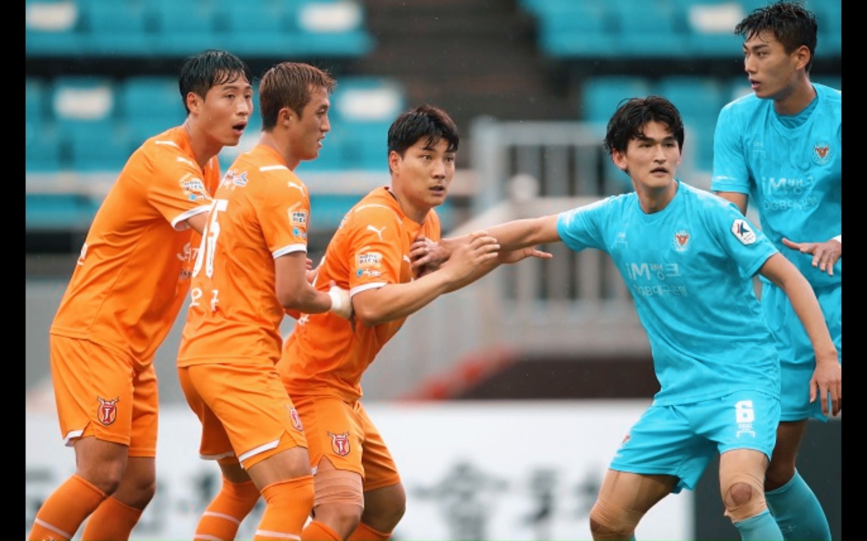 包含大邱FC：主场迎战，志在亚洲强队展示实力的词条